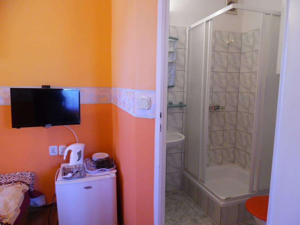 Noclegi U Krystyny Rewal Habitación foto